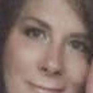 Meet your Posher, Pauline